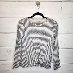 Cat & Jack Gray and White Long Sleeve Twist Tie Front Tee